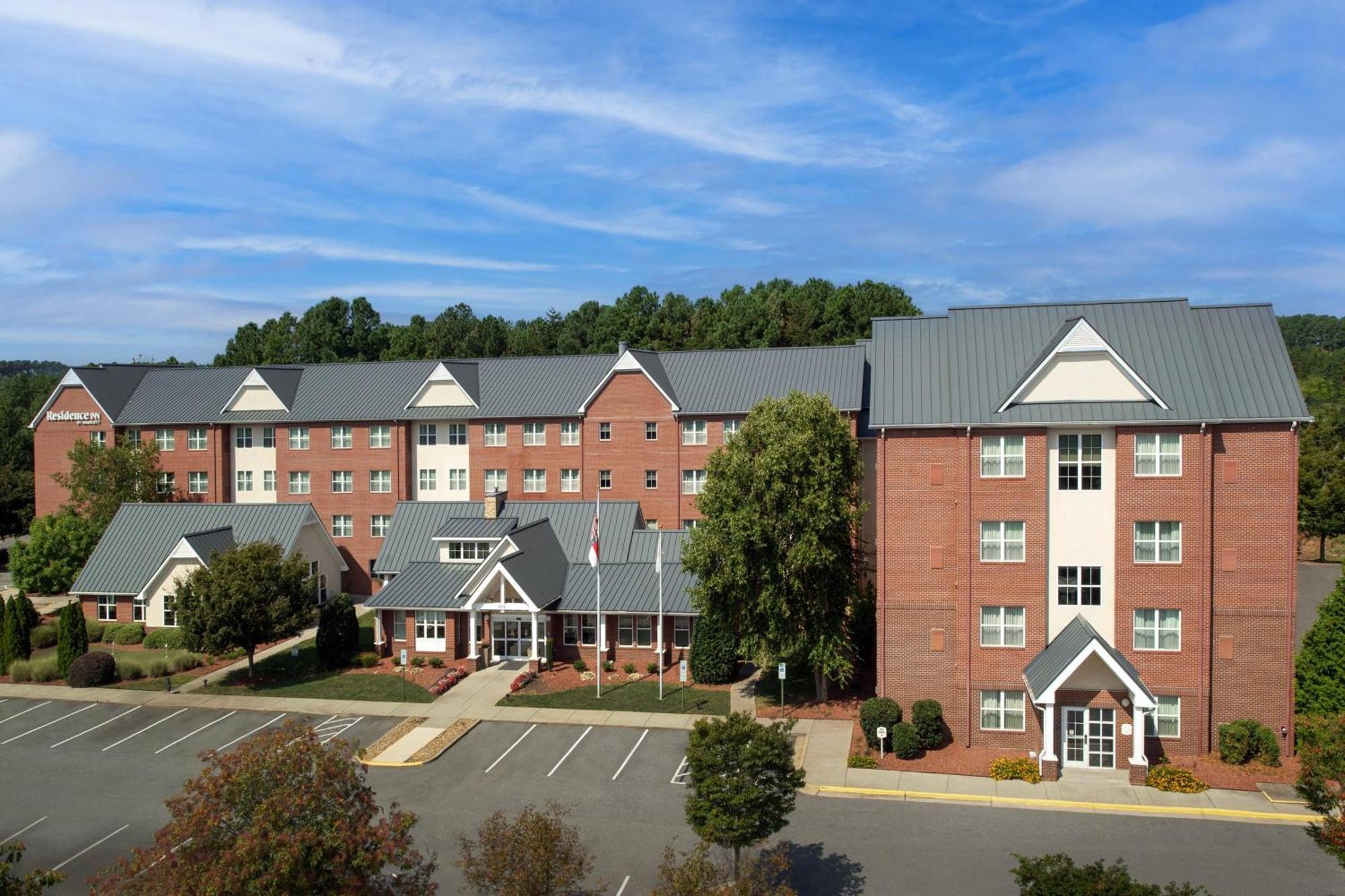 Residence Inn By Marriott Greensboro Airport Екстер'єр фото